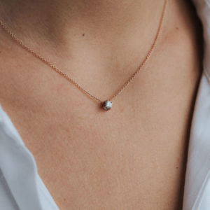 Pendentif en or rose et Diamant